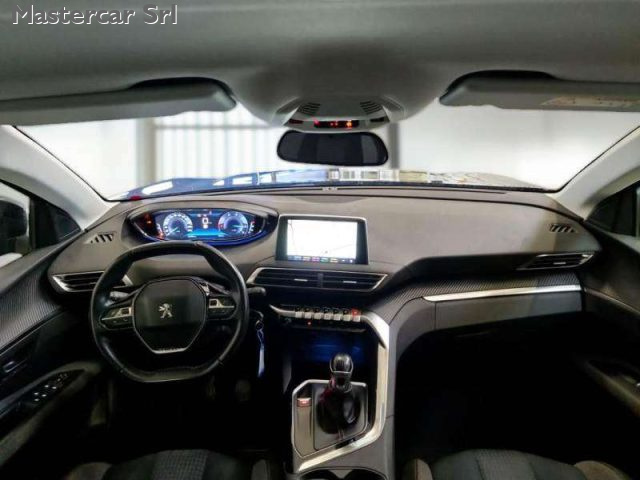 PEUGEOT 5008 usata, con Airbag laterali
