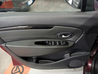 RENAULT Scenic usata, con Autoradio