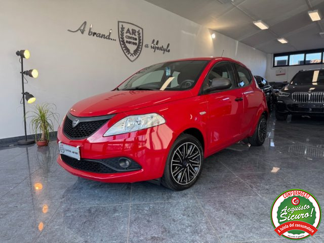 LANCIA Ypsilon usata, con ABS