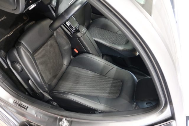 MERCEDES-BENZ A 180 usata, con Controllo trazione