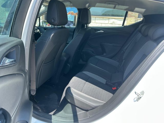 OPEL Astra usata, con Climatizzatore