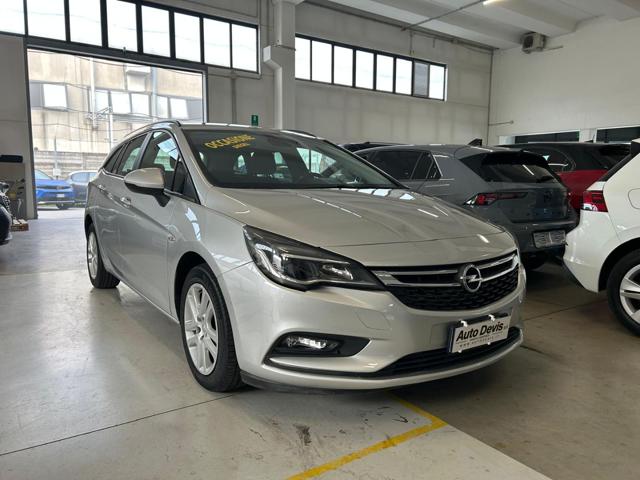 OPEL Astra usata, con Airbag laterali