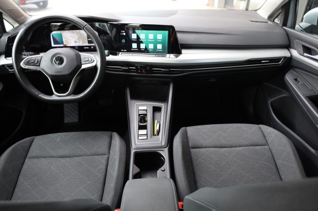 VOLKSWAGEN Golf Variant usata, con Park Distance Control