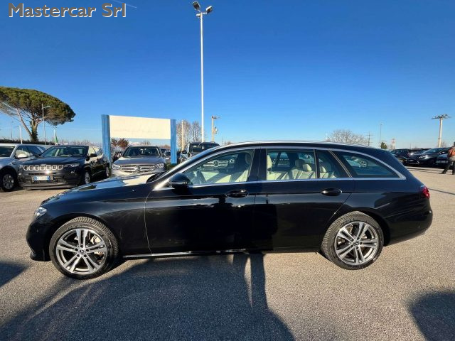 MERCEDES-BENZ E 300 usata, con Airbag laterali