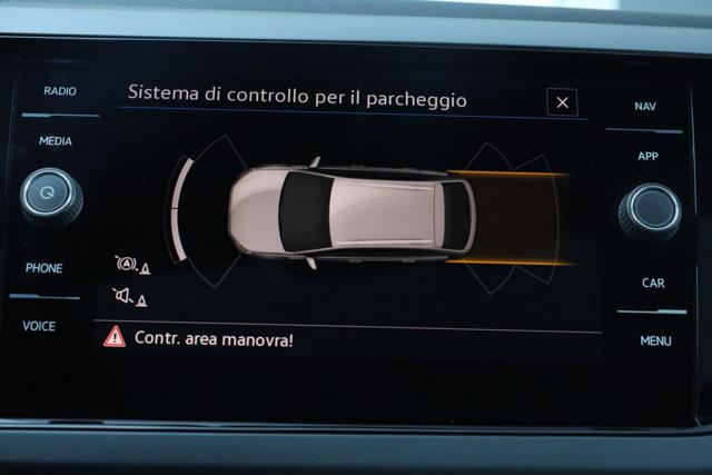 VOLKSWAGEN Taigo usata, con Vivavoce