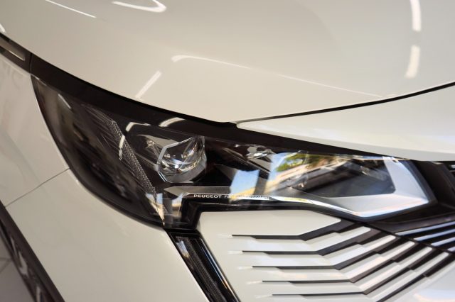 PEUGEOT 3008 usata, con Frenata d