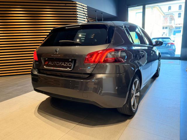 PEUGEOT 308 usata, con Park Distance Control