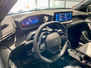 PEUGEOT 2008 usata, con Pacchetto sportivo