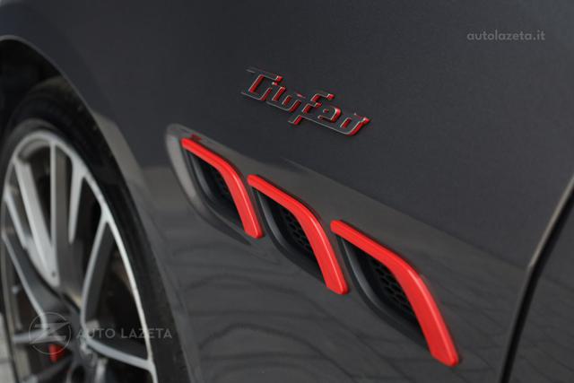 MASERATI Quattroporte usata, con Fari LED