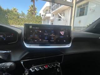 PEUGEOT 2008 usata, con Lettore CD