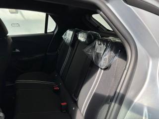 OPEL Corsa usata, con Servosterzo