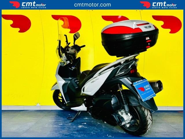 KYMCO Agility 300 usata 3