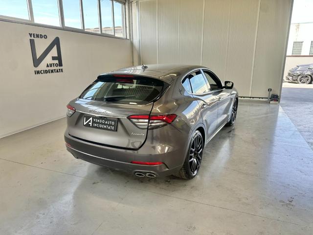 MASERATI Levante usata, con Autoradio