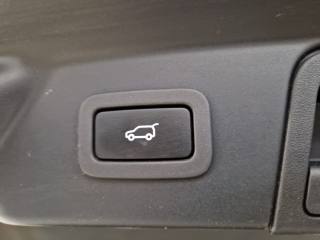 LAND ROVER Range Rover Velar usata, con Controllo elettronico della corsia