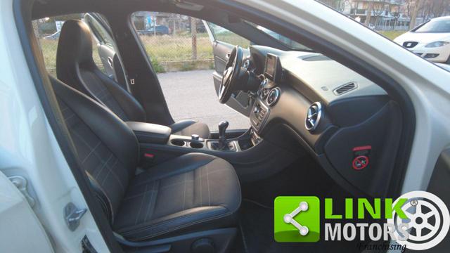 MERCEDES-BENZ A 180 usata, con Specchietti laterali elettrici