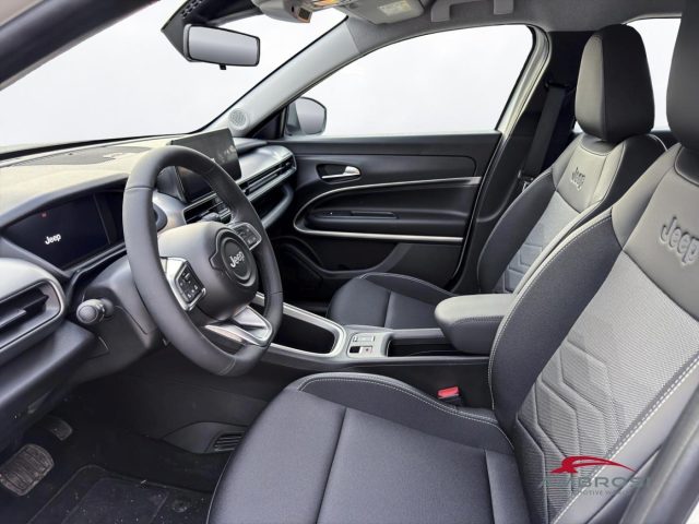 JEEP Avenger usata 9