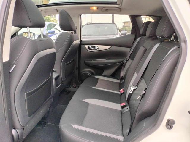 NISSAN Qashqai usata, con Park Distance Control