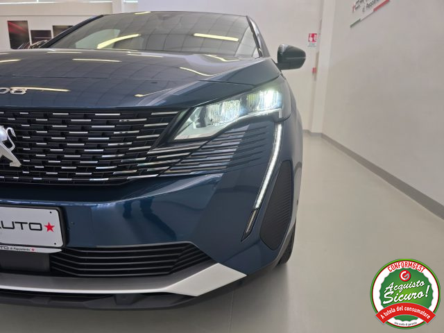 PEUGEOT 3008 usata, con Volante multifunzione