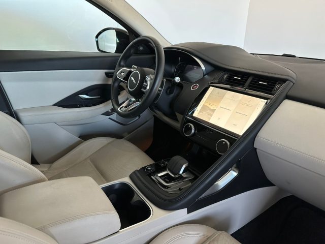 JAGUAR E-Pace usata, con Sistema di navigazione