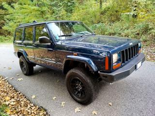 JEEP Cherokee usata, con Airbag