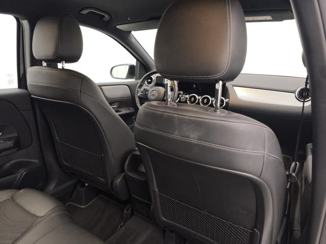 MERCEDES-BENZ B 180 usata, con Specchietti laterali elettrici