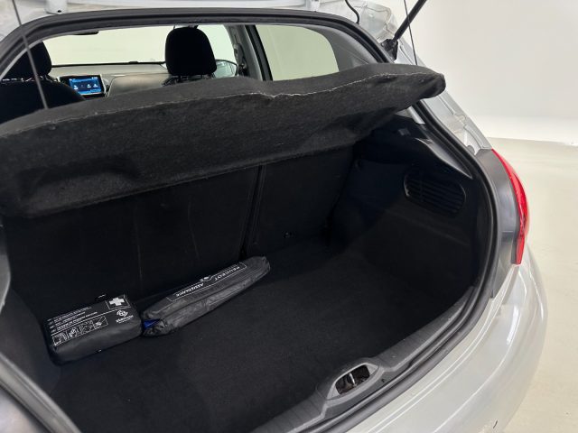 PEUGEOT 208 usata, con Fendinebbia