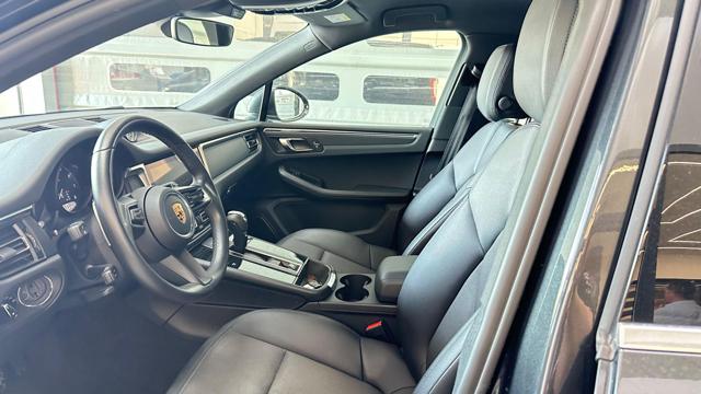 PORSCHE Macan usata, con Boardcomputer