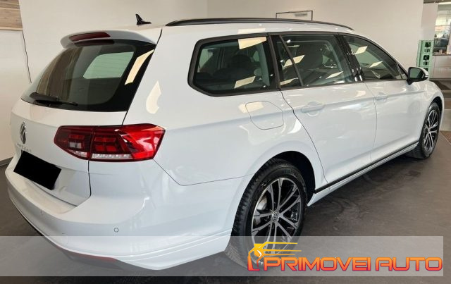 VOLKSWAGEN Passat Variant usata, con Controllo trazione