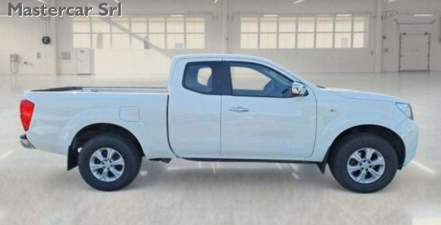 NISSAN Navara usata, con Alzacristalli elettrici