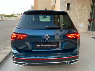 VOLKSWAGEN Tiguan usata, con Autoradio
