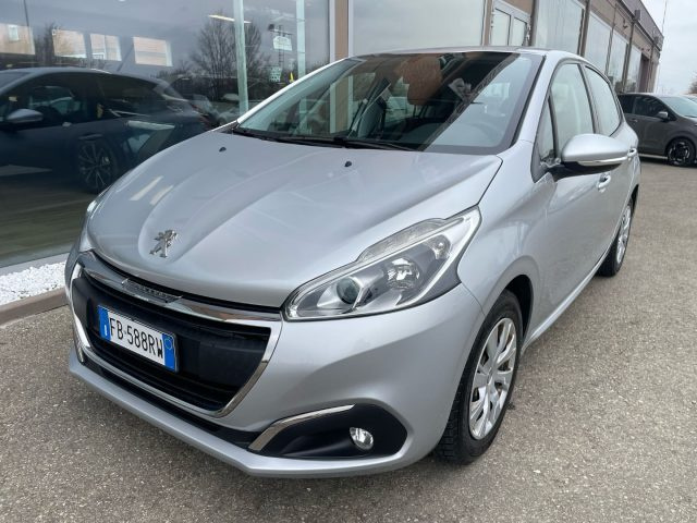 PEUGEOT 208 usata, con Airbag