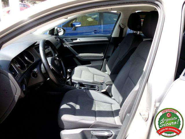VOLKSWAGEN Golf usata, con Controllo trazione