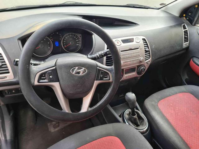 HYUNDAI i20 usata, con Chiusura centralizzata
