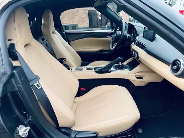 MAZDA MX-5 usata, con Controllo automatico clima