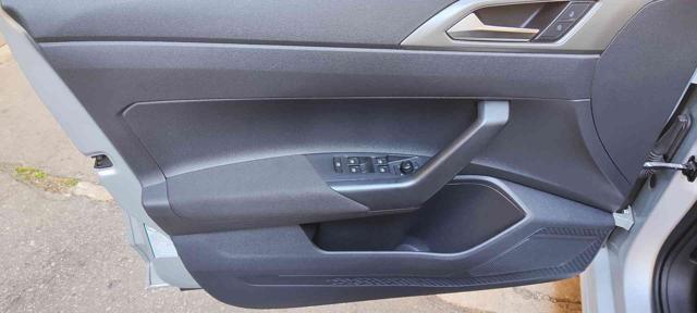VOLKSWAGEN Polo usata, con Autoradio