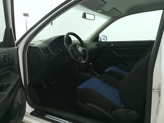 VOLKSWAGEN Golf usata, con Servosterzo