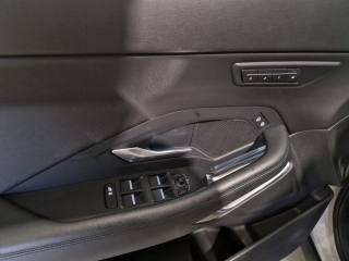 JAGUAR E-Pace usata, con Sedile posteriore sdoppiato