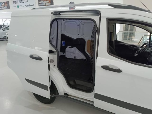 FORD Transit Courier usata 17