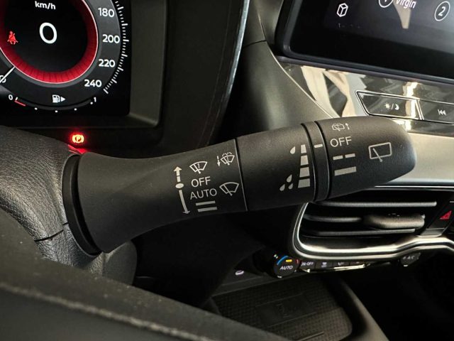 NISSAN Juke usata, con Sensori di parcheggio posteriori