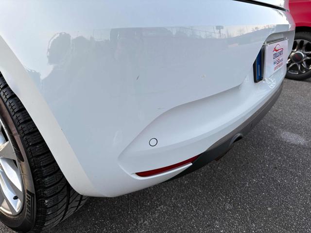 RENAULT Clio usata, con Alzacristalli elettrici