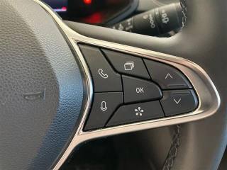 RENAULT Captur usata, con Sensori di parcheggio anteriori
