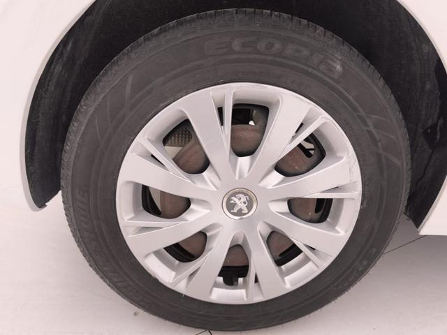 PEUGEOT 208 usata, con Monitoraggio pressione pneumatici