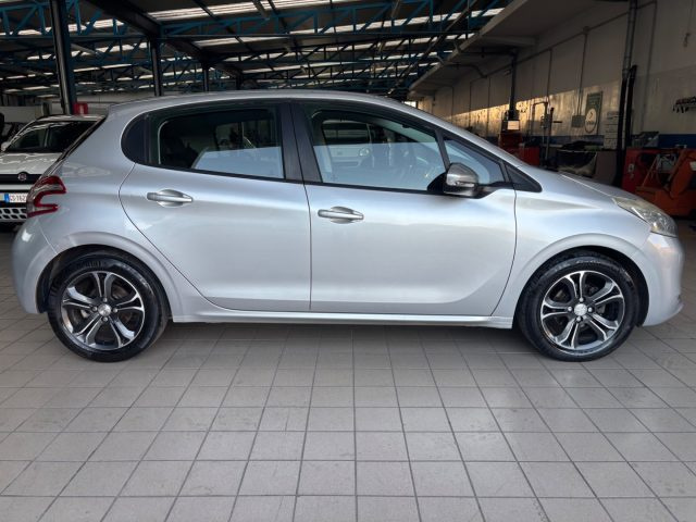 PEUGEOT 208 usata, con ESP