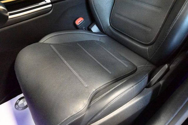 MERCEDES-BENZ C 300 usata 53