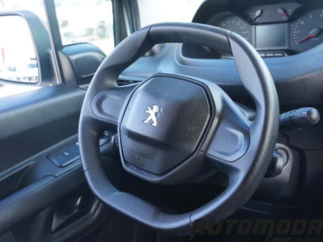 PEUGEOT Partner usata, con Bluetooth