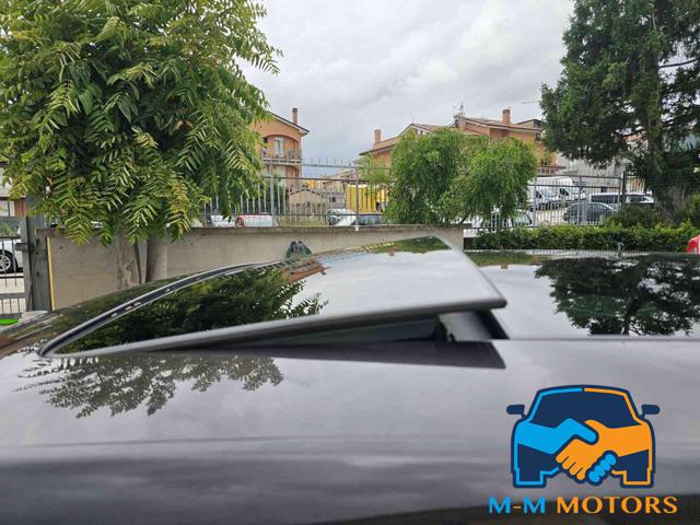LANCIA Thema usata, con MP3