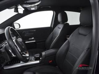 MERCEDES-BENZ GLA 200 usata 8