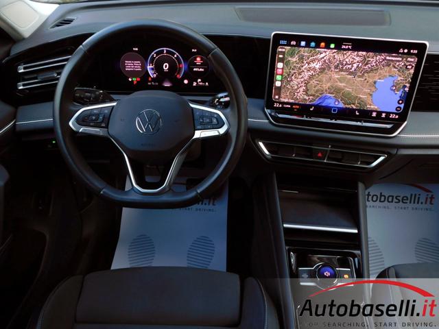 VOLKSWAGEN Tiguan usata, con Autoradio
