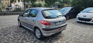 PEUGEOT 206 usata, con Autoradio