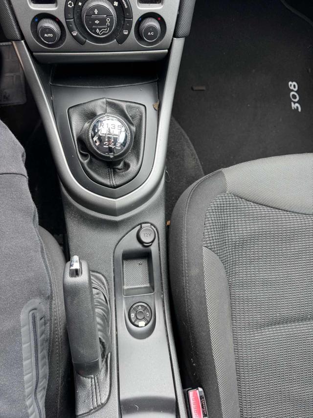 PEUGEOT 308 usata, con Vetri oscurati